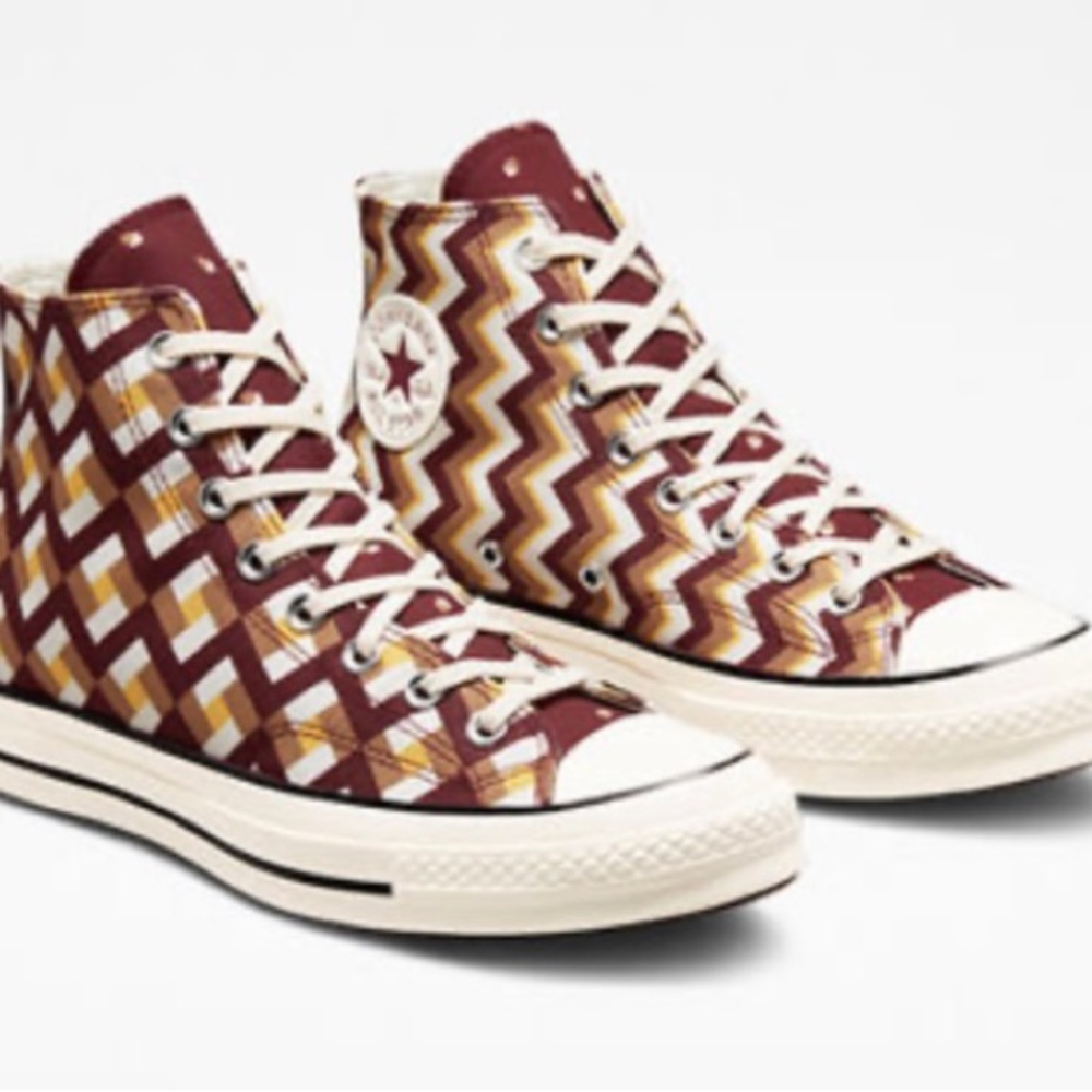 Classic High Top Converse Unisex - Picture 5 of 6